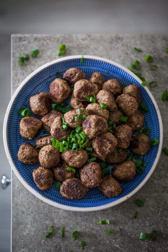 hemgjorda köttbullar i ugn