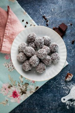 recept hemgjorda delicatobollar