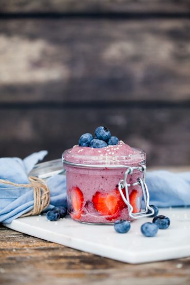 blåbärsglass på blåbärssoppa