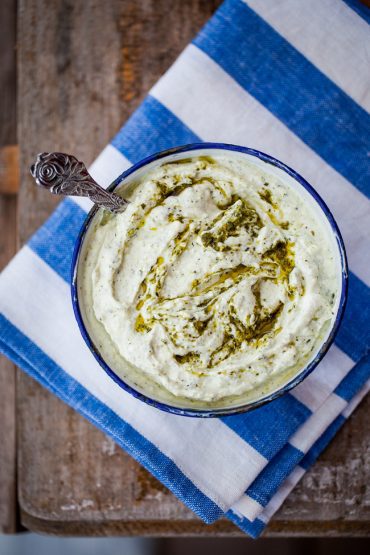 pestosås med yoghurt