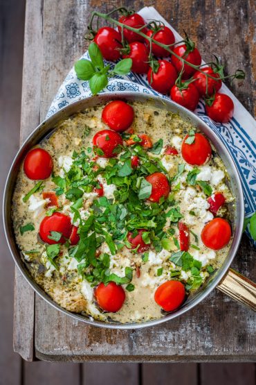 kyckling med pesto och fetaost