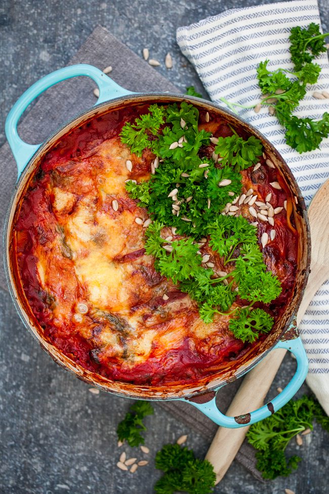 vegetarisk lasagne med halloumi och spenat