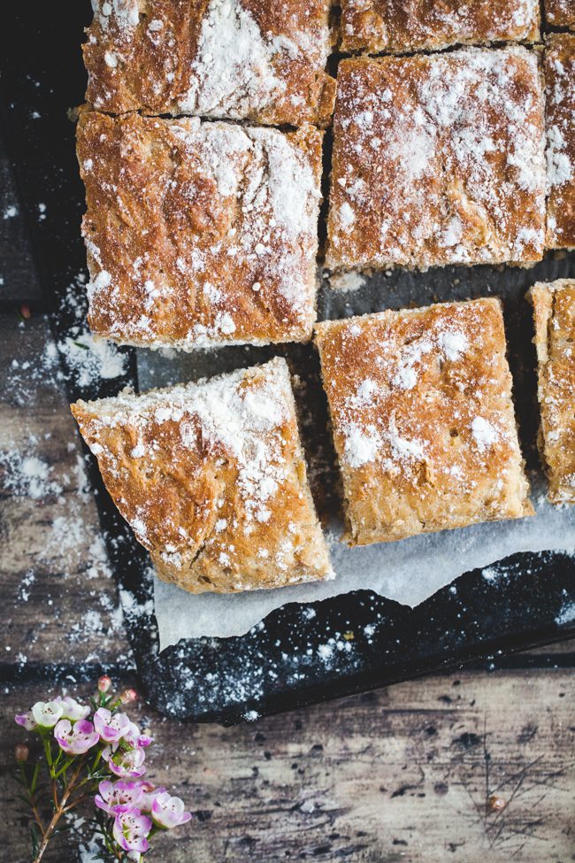 grötbröd i långpanna