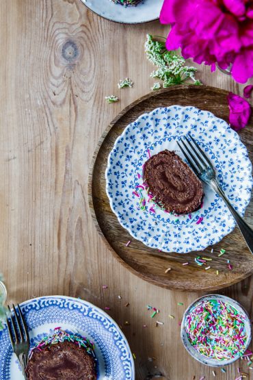 rulltårta, chokladrulltårta