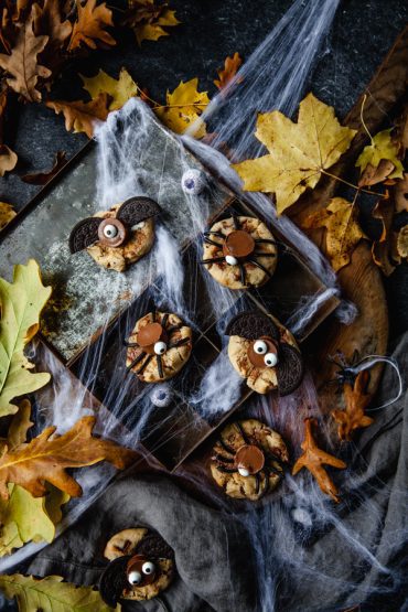 halloween, kakor, halloweenkakor, spindelkakor, fladdermösskakor
