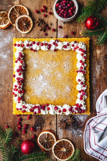 kladdkaka med saffran och vit choklad