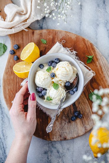 lemon curd, glass, påskdessert, fika, glass utan glassmaskin