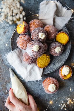 hemgjorda munkar, saffran, munk, december, julfika, adventsfika