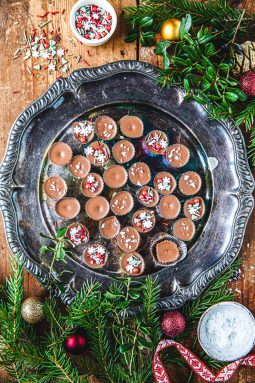 Isnougat, julgodis, ischoklad