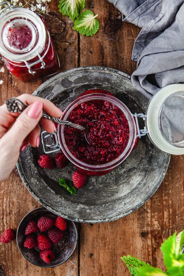 Chiasylt med hallon, sylt, lättsockrad sylt
