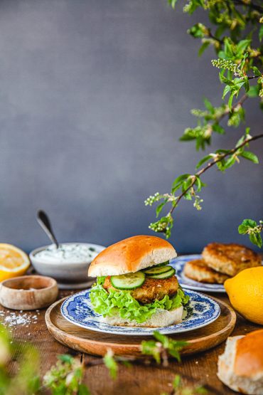 fiskburgare, fiskbiffar, fiskhamburgare