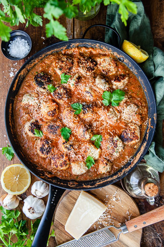 Kycklingköttbullar med parmesan